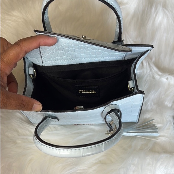 Steve Madden Blue Mini Bag with Structured Design - Picture 6 of 6